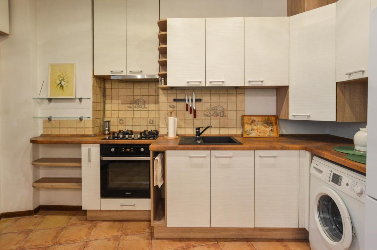 Courtyard Gallery Apartment With Free Parking Kaunas Eksteriør bilde