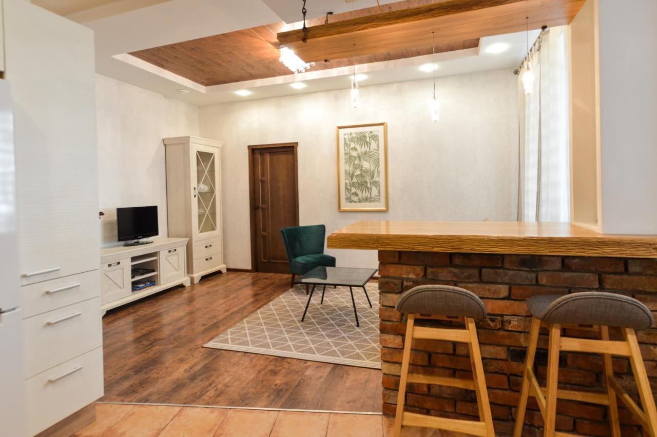 Courtyard Gallery Apartment With Free Parking Kaunas Eksteriør bilde